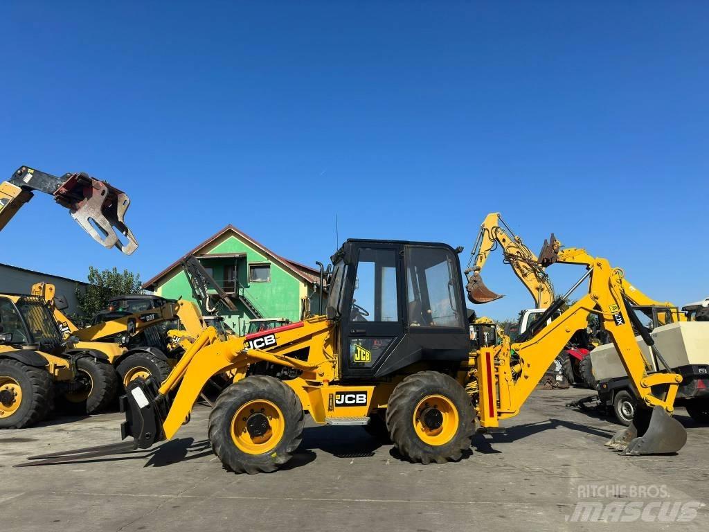 JCB 2 CX Backhoe