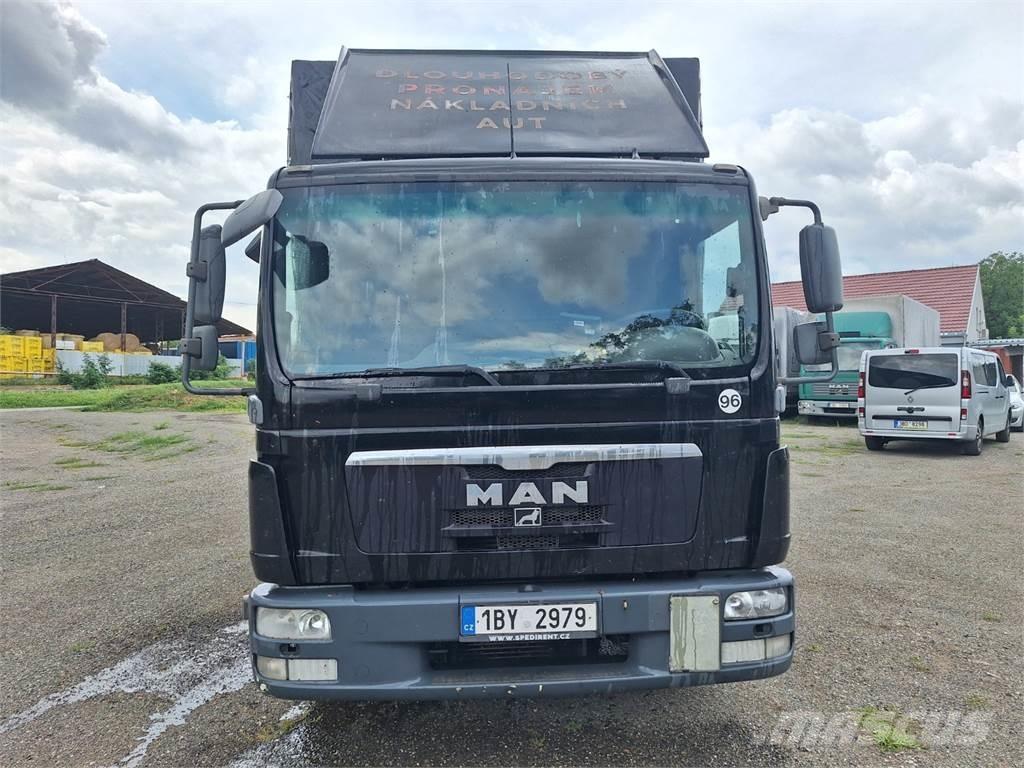 MAN TGL 12.220 Chassis Cab trucks