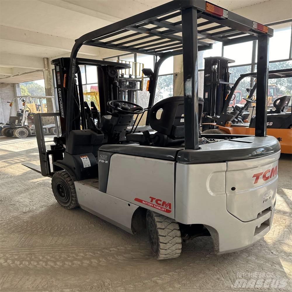 TCM FB25-7 Electric forklift trucks