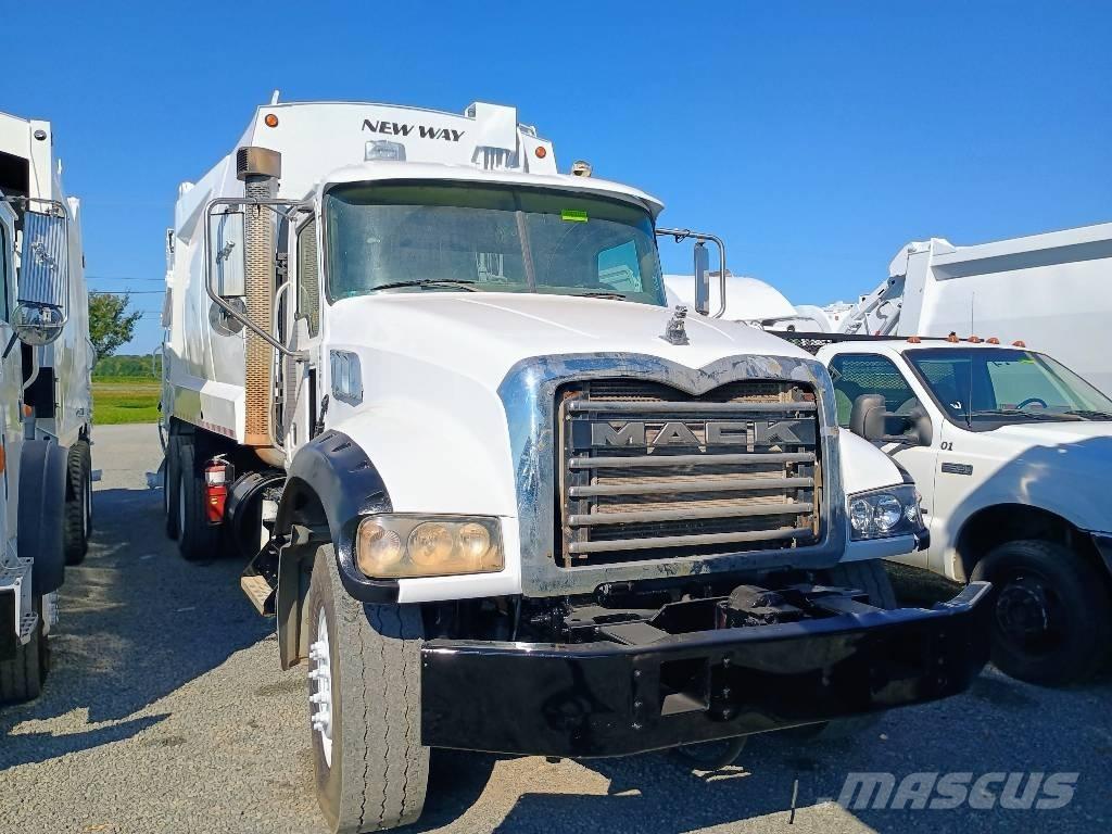 Mack GU 713 Waste trucks