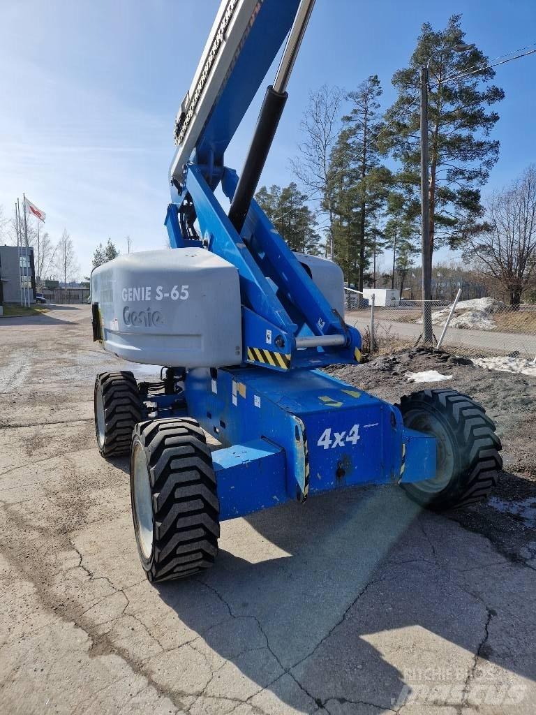 Genie S 65 Telescopic boom lifts