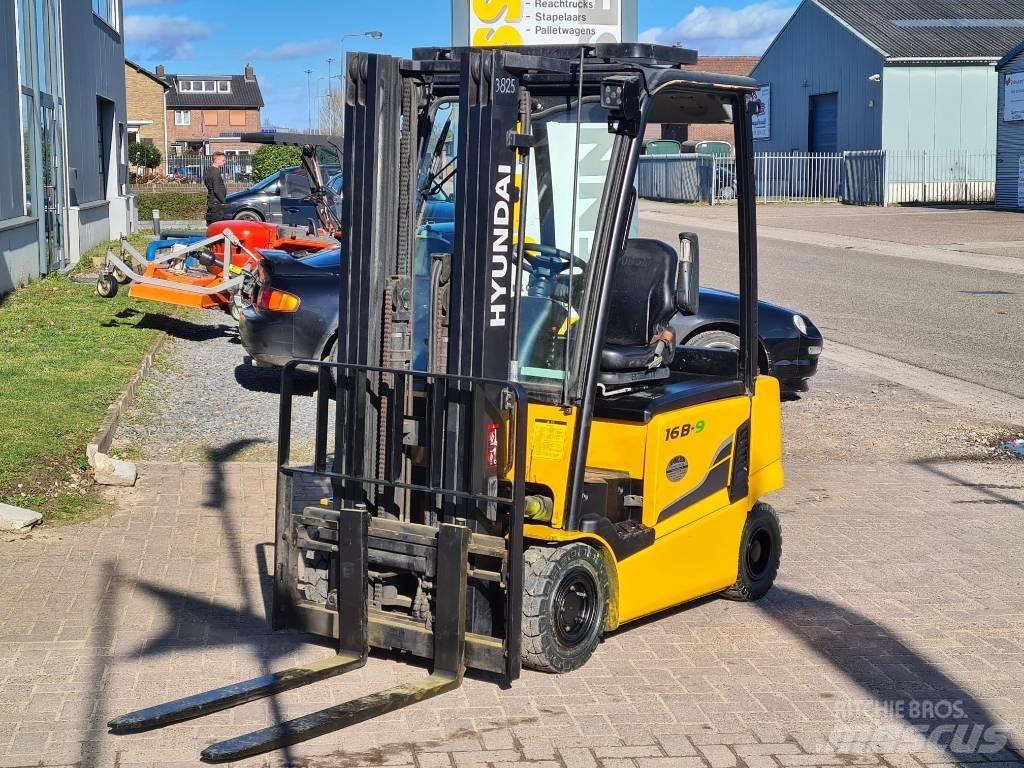 Hyundai 16 B-9 Electric forklift trucks
