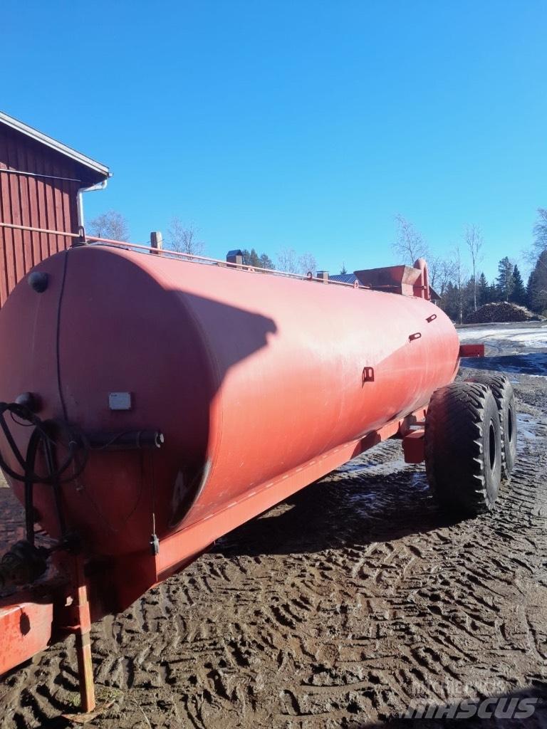 Vepi 11.6 m3 Slurry tankers