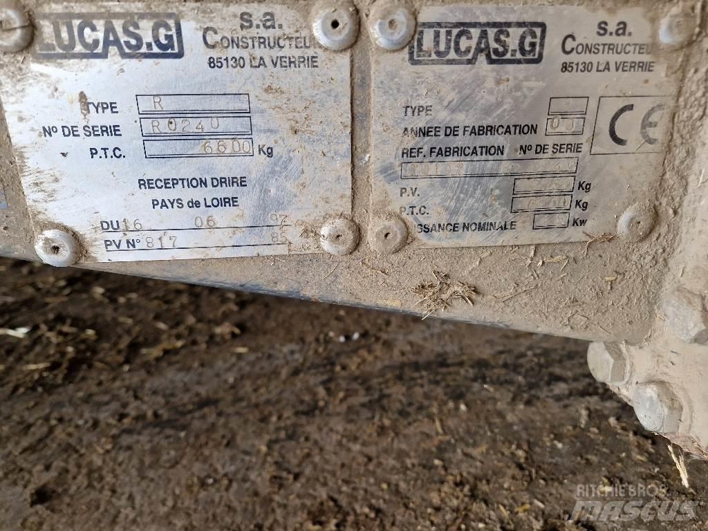 Lucas Polyfeed 8 Bale shredders, cutters and unrollers