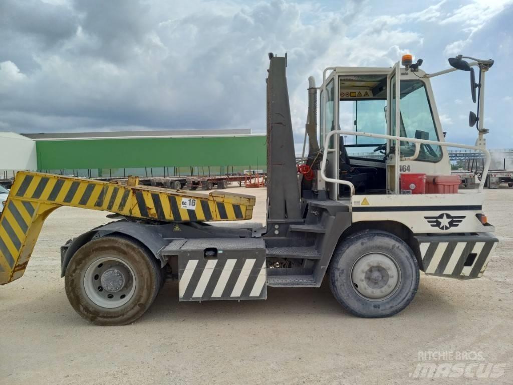 Terberg YT222 Terminal tractors