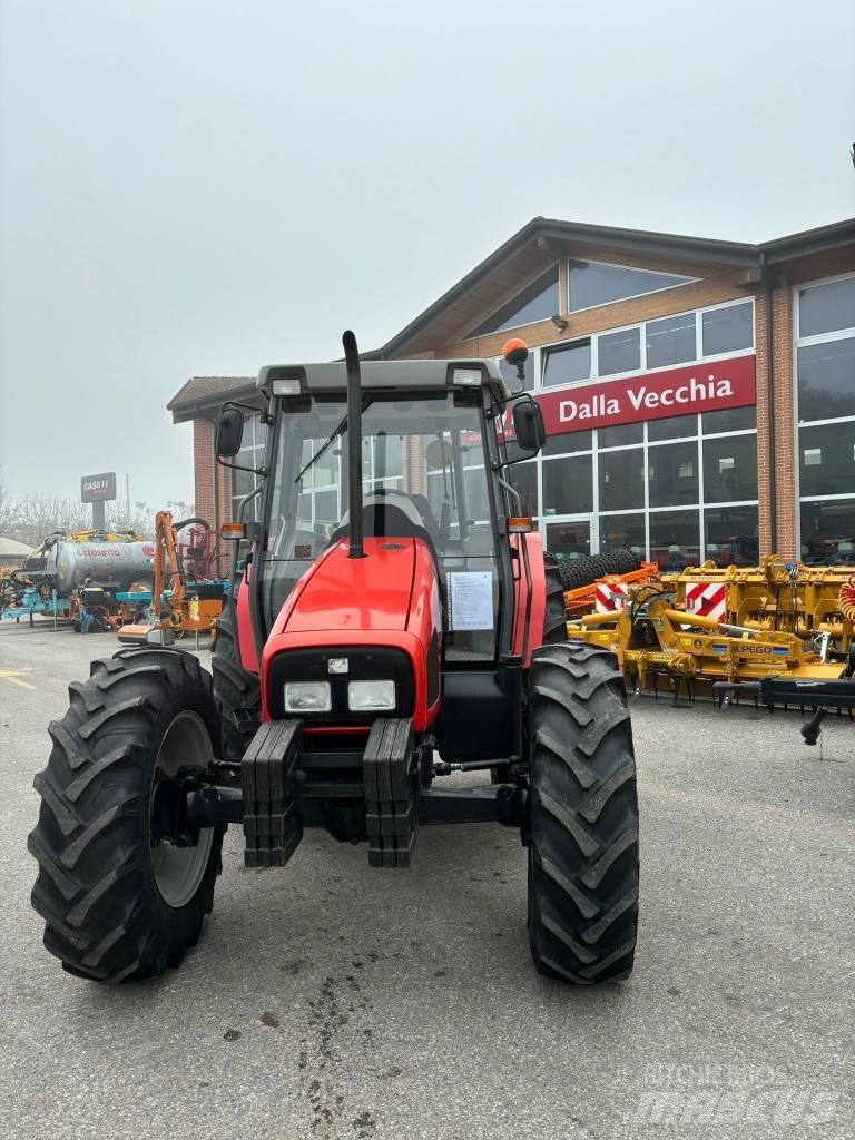 Massey Ferguson 4255 Tractors