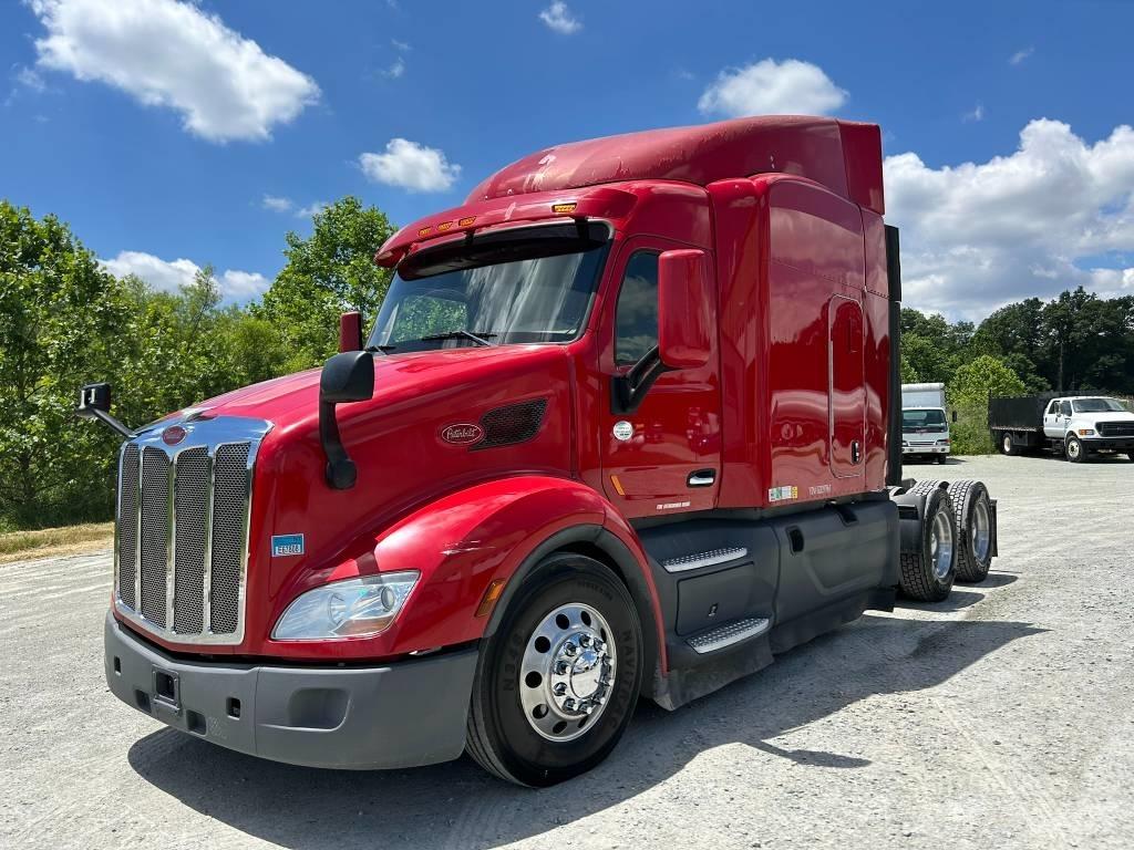 Peterbilt 579 Prime Movers