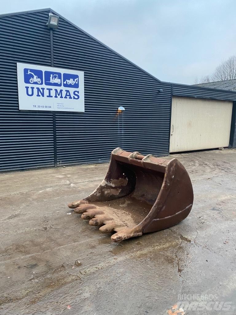  Andet Graveskovl Buckets