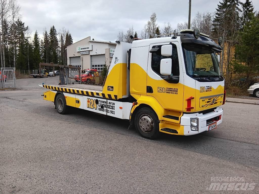 Volvo FLL42 Recovery vehicles