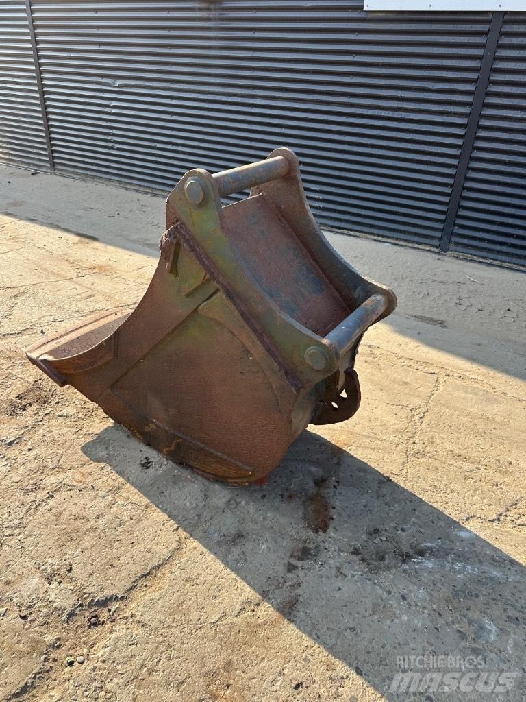  Ukendt S70 skovl Buckets