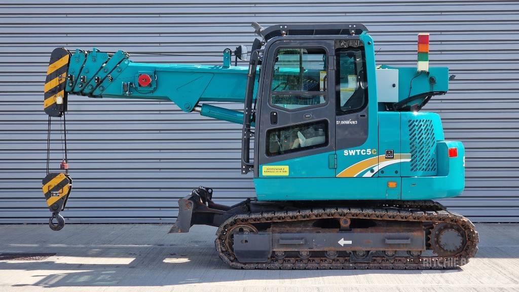 Sunward SWTC5C Track mounted cranes