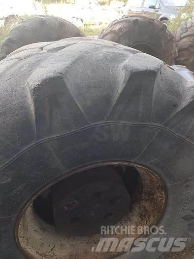 Michelin 18R19.5XF Tyres, wheels and rims