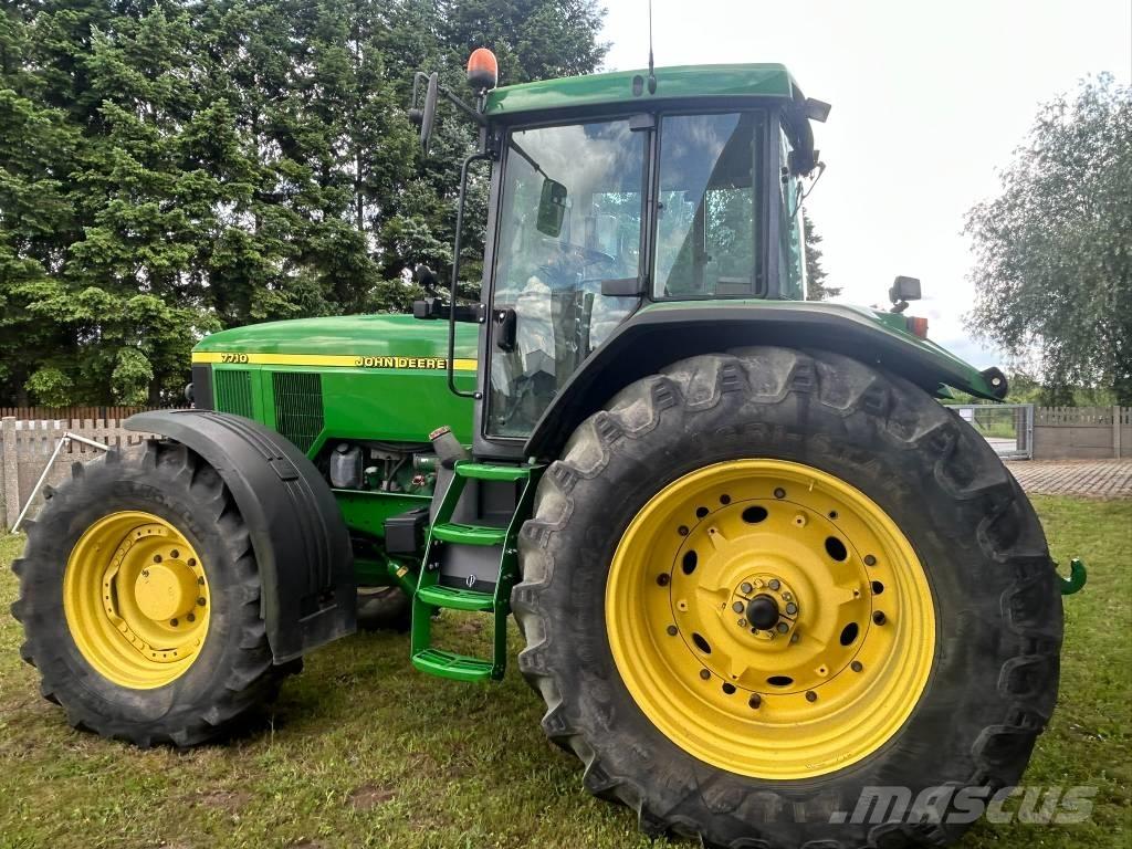 John Deere 7710 PQ Tractors