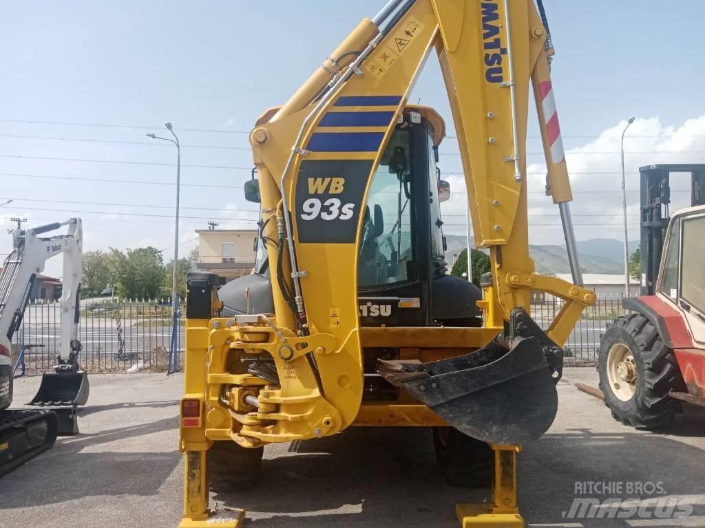 Komatsu WB 93 S Backhoe