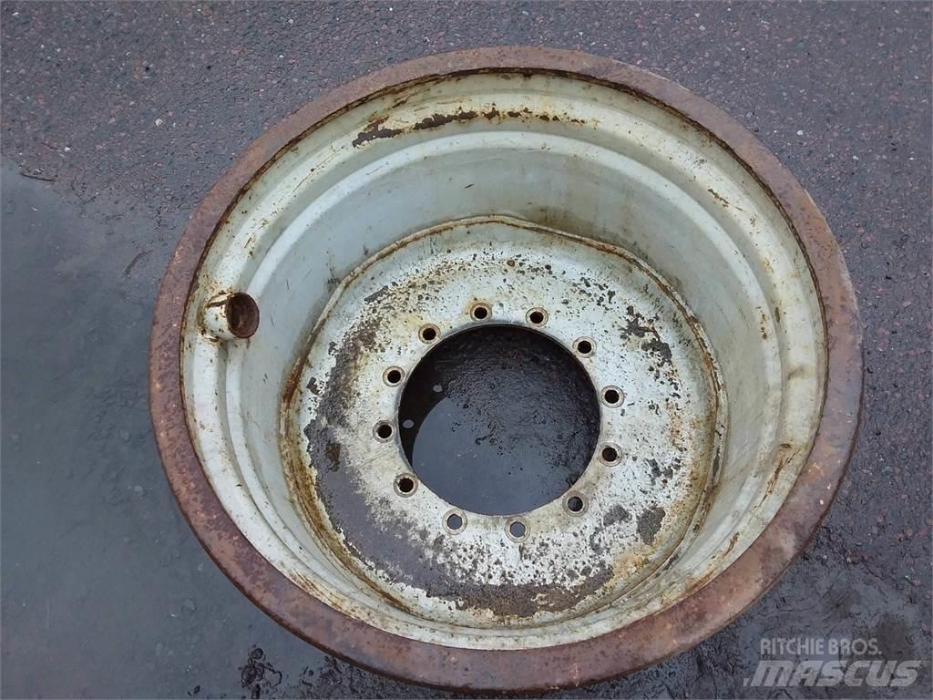 Valmet Okänd 20x34 Tyres, wheels and rims