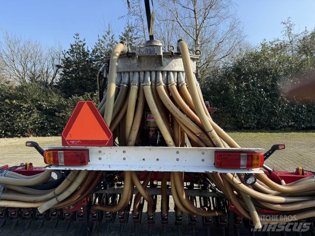 Vredo ZB3-8750 Manure spreaders