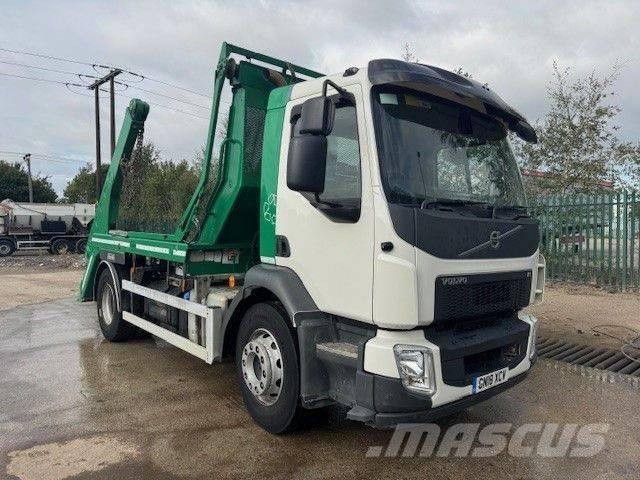 Volvo FL 250 Skip bin truck
