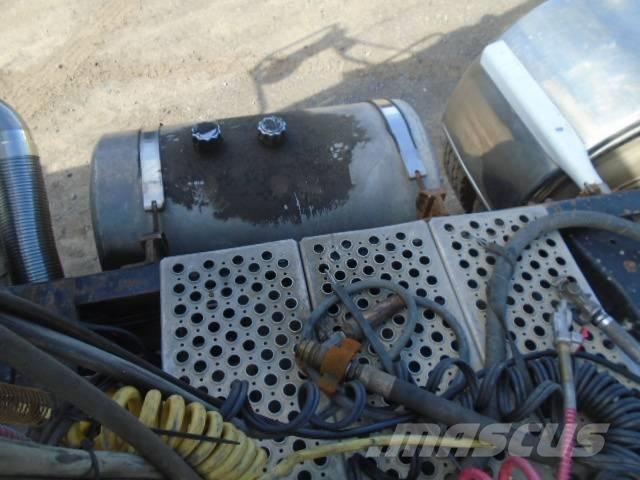 Peterbilt 378 Prime Movers