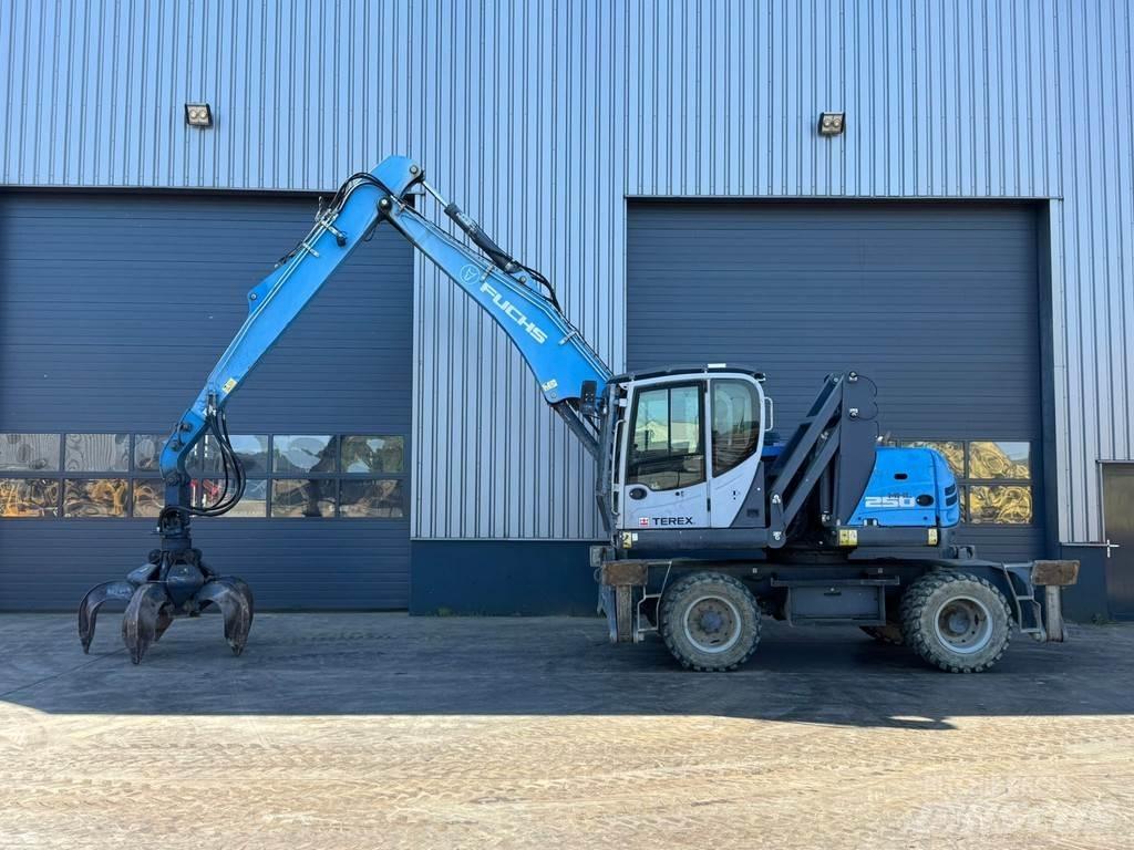 Fuchs MHL 250 E Special excavators