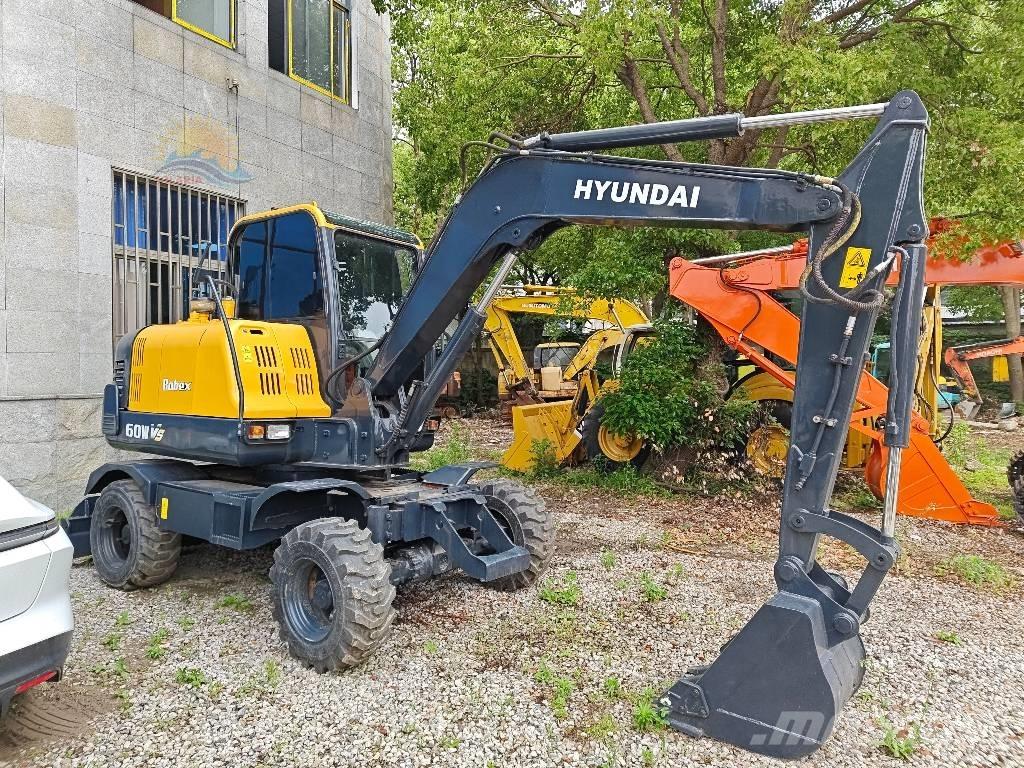 Hyundai Robex 60W Wheeled excavators