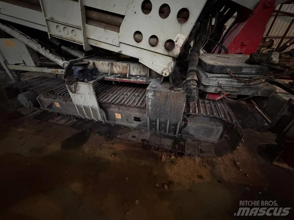 Comacchio MC 900 P Waterwell drill rigs