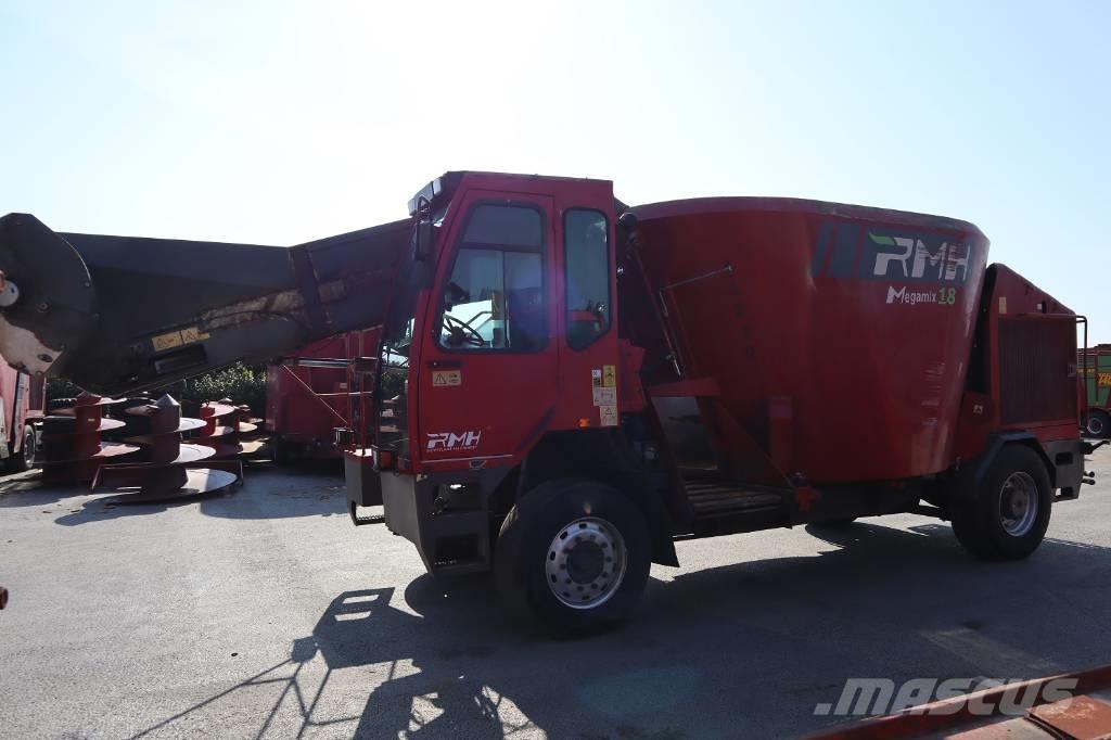 RMH Megamix 18 Feed mixer