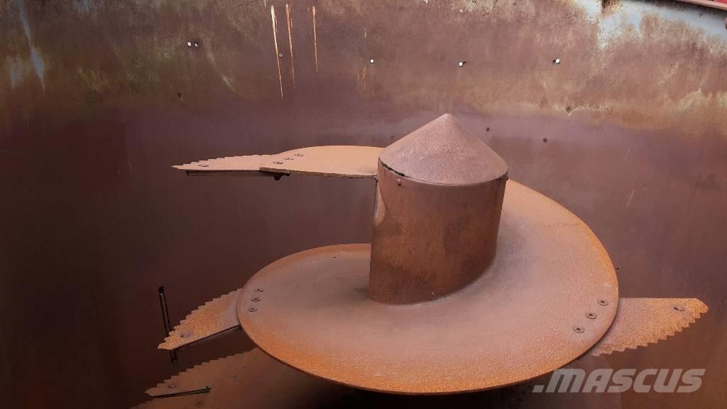 RMH VS 18 Feed mixer