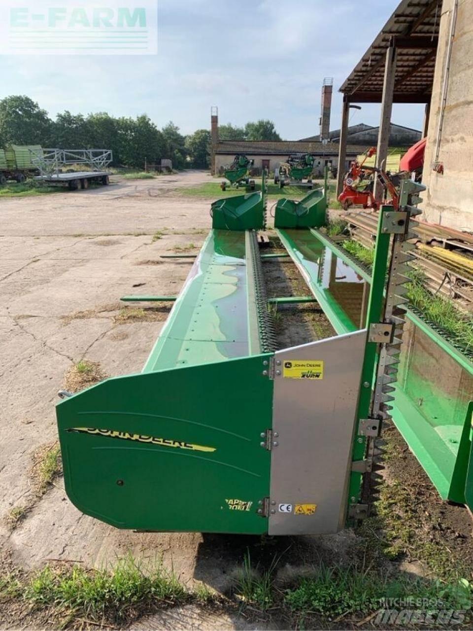 John Deere t660 Combine harvesters