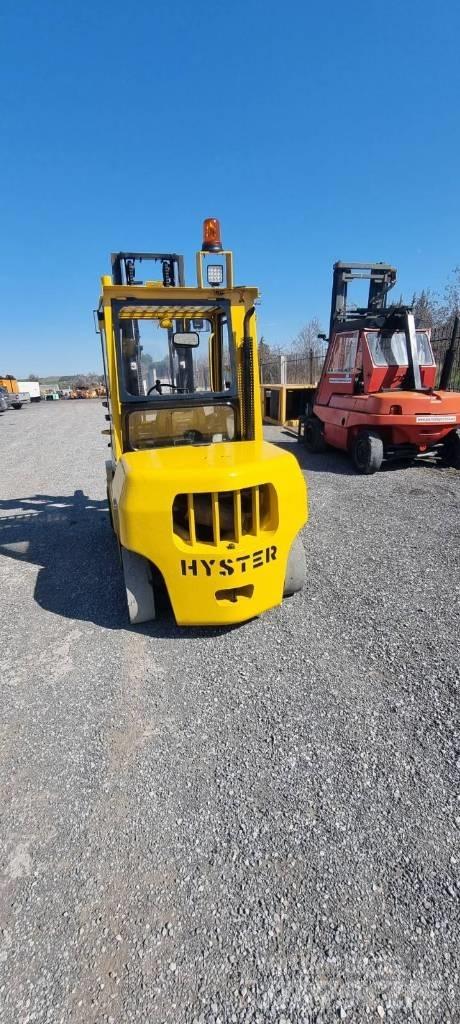 Hyster H 4.00 Diesel trucks