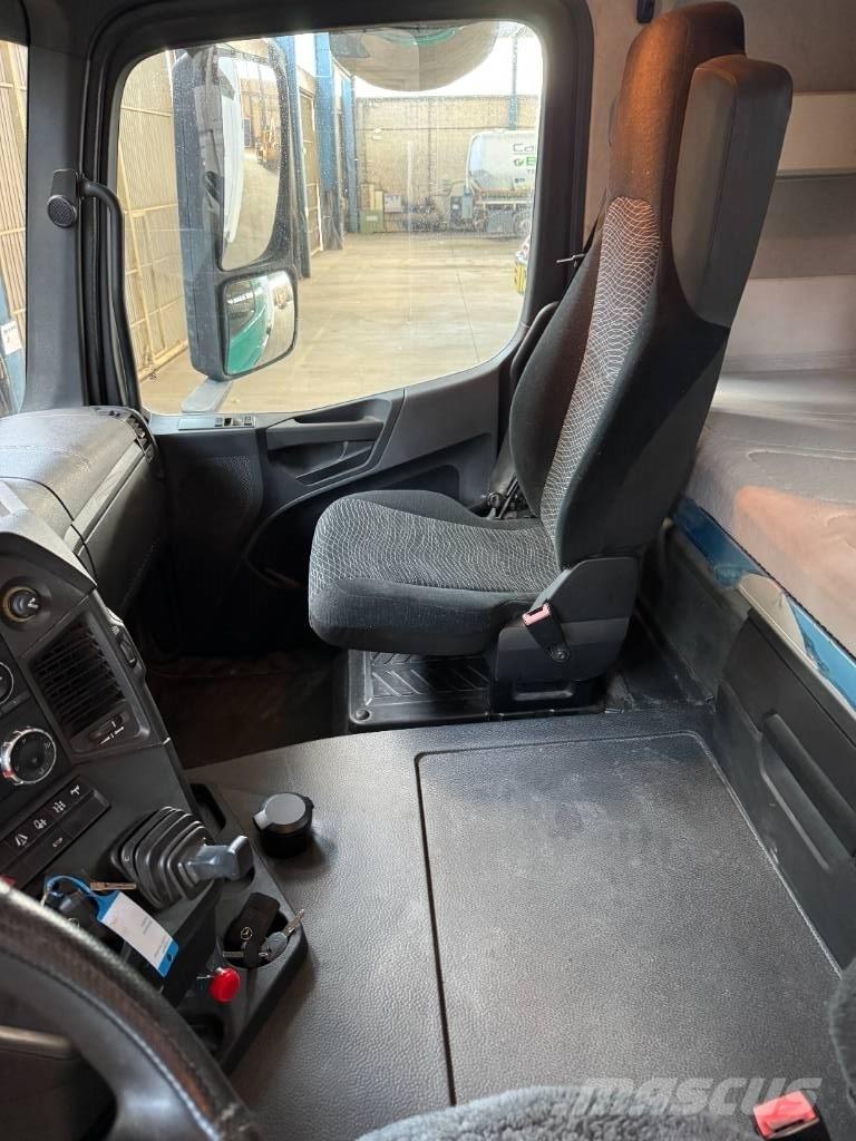 Mercedes-Benz 1845 Prime Movers