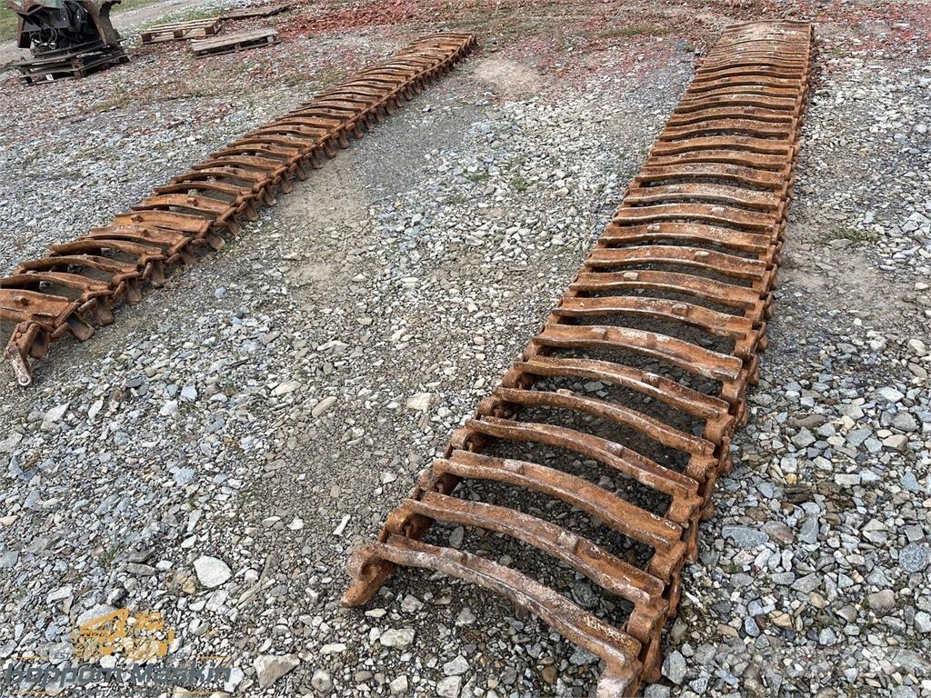 Clark ATF 600x26,5 Tracks, chains and undercarriage