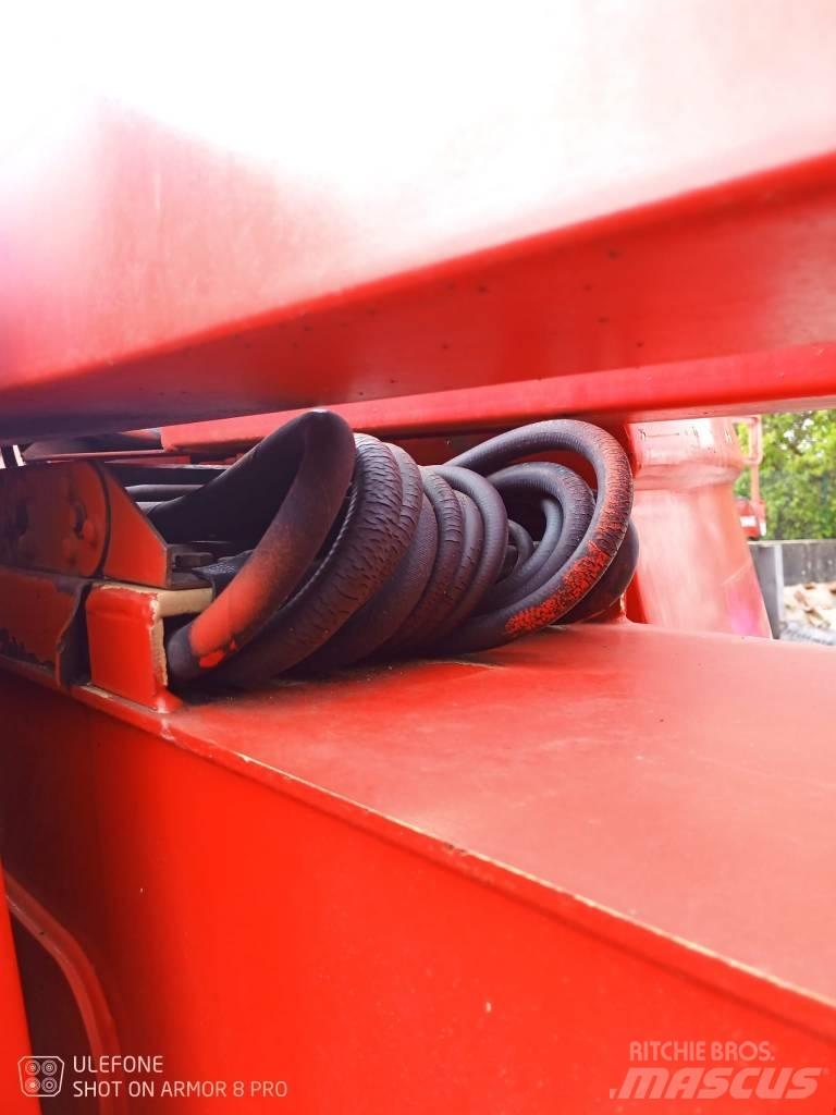 JLG 600 AJ Articulated boom lifts