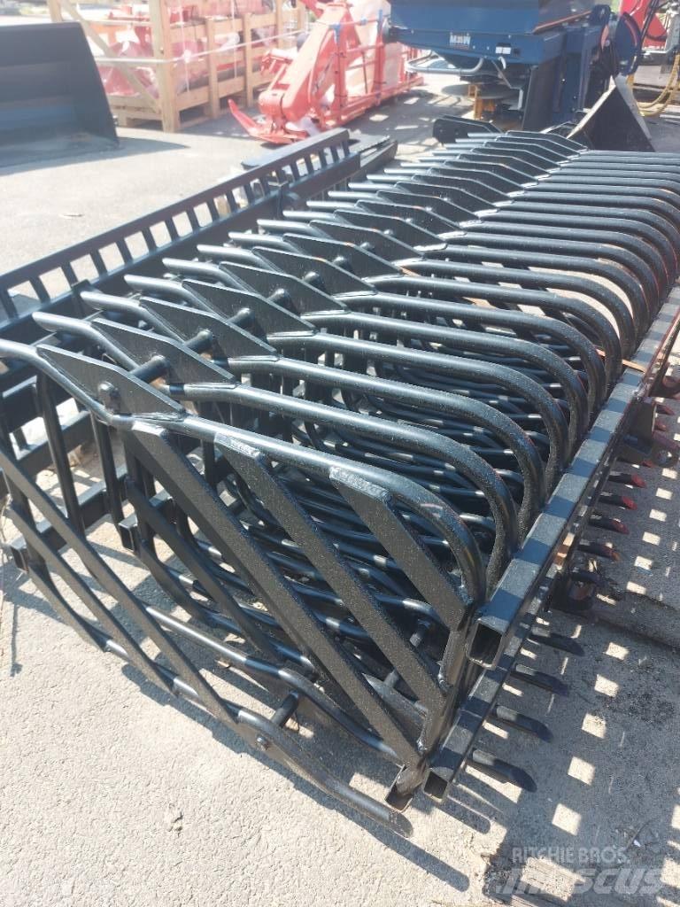Hakki KIVItalikko Front loader accessories
