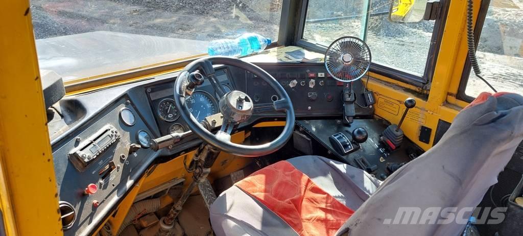 Volvo A 25 B , A 25 C Articulated Haulers