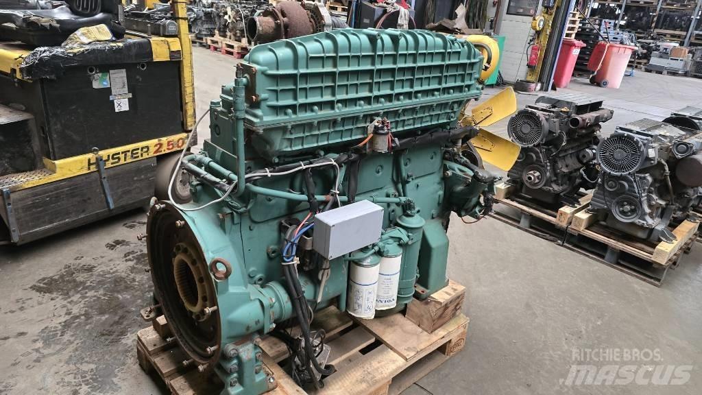Volvo TWD1030M Engines
