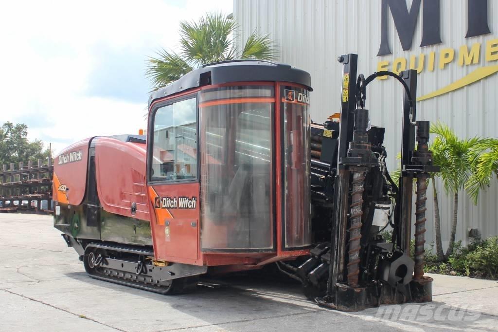 Ditch Witch JT30AT Horizontal drilling rigs