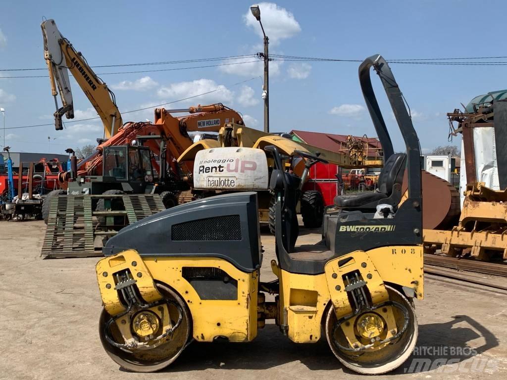 Bomag BW 100 AD-4 Twin drum rollers