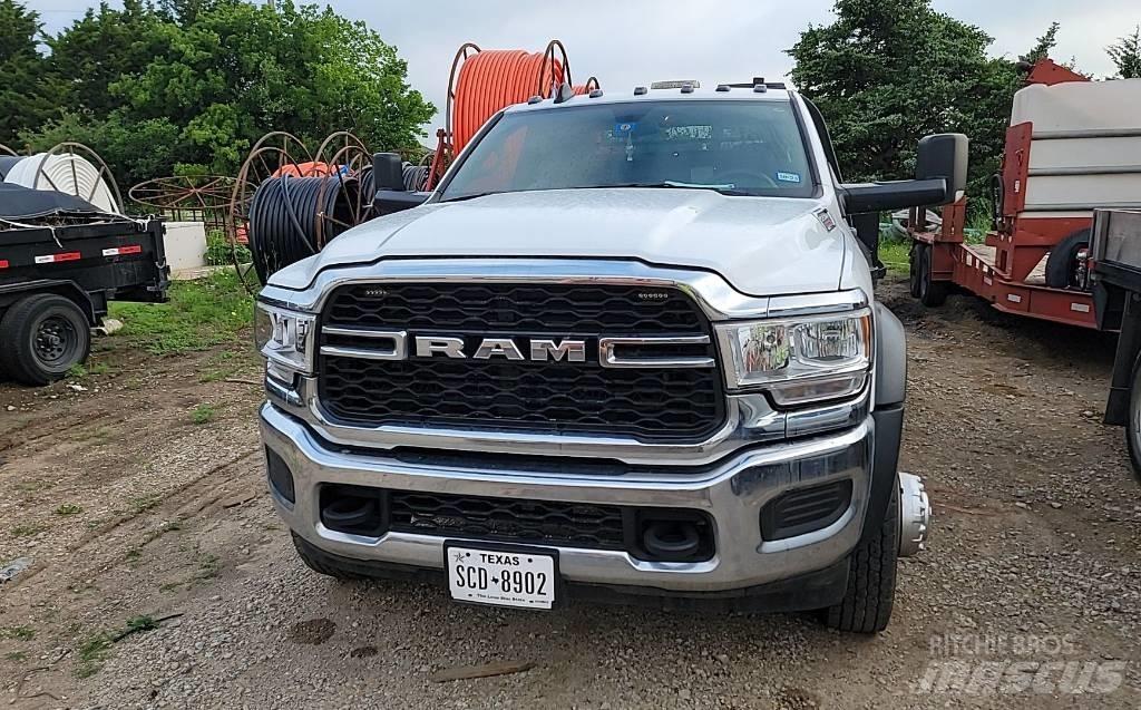RAM 5500 Flatbed / Dropside trucks