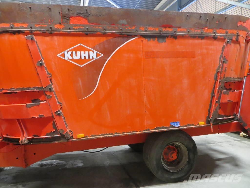 Kuhn EuroMix I Feed mixer