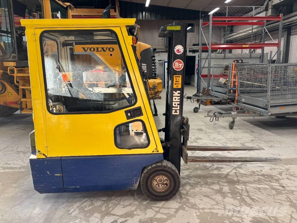 Clark TM 15 Electric forklift trucks