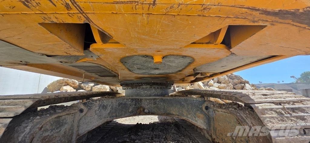 Liebherr 924 Crawler excavators