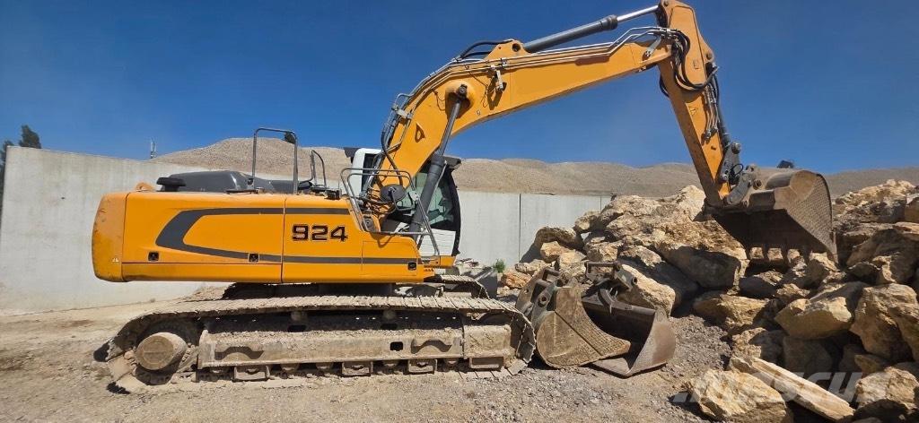 Liebherr 924 Crawler excavators
