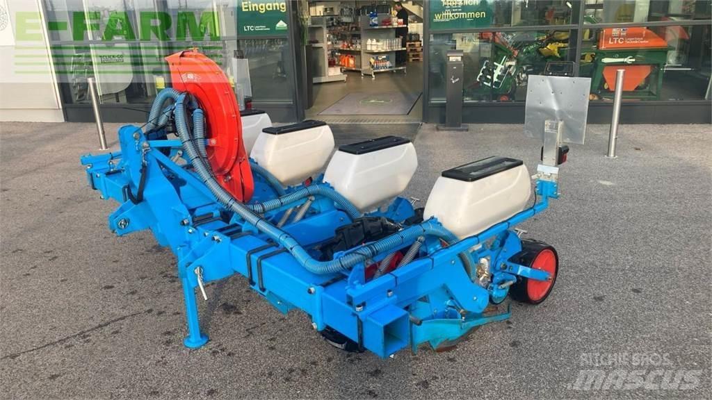Monosem 4 Reihen Sowing machines