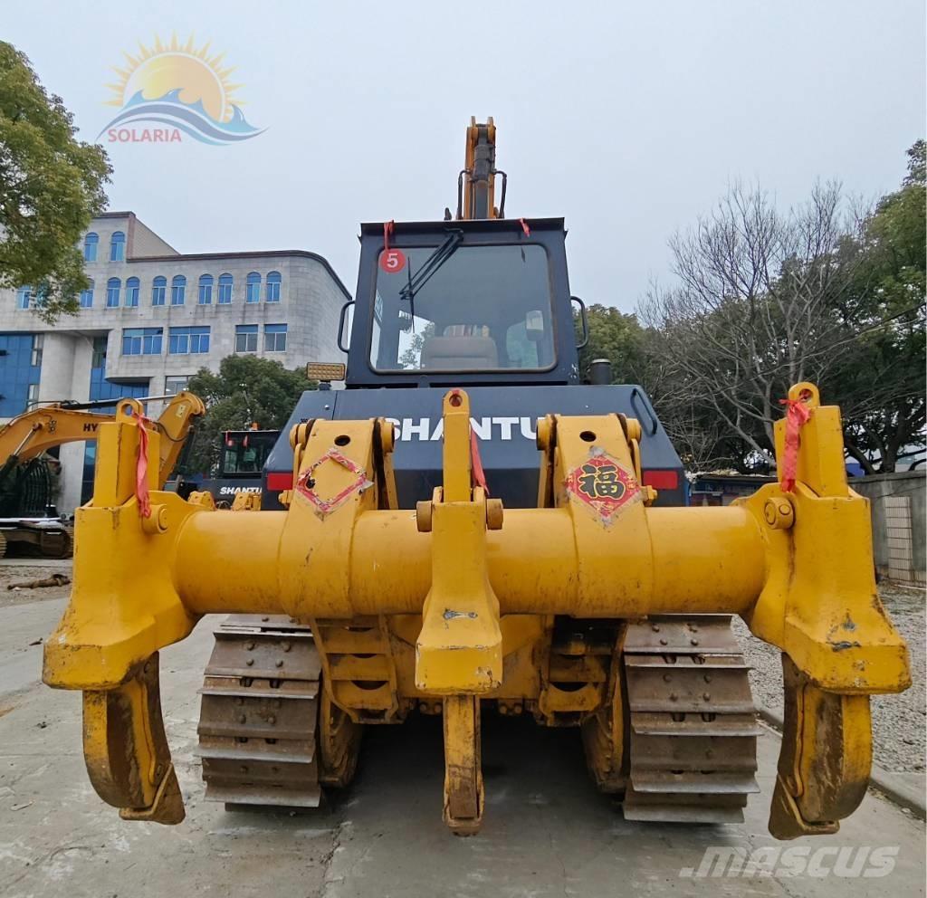 Shantui SD23 Crawler dozers