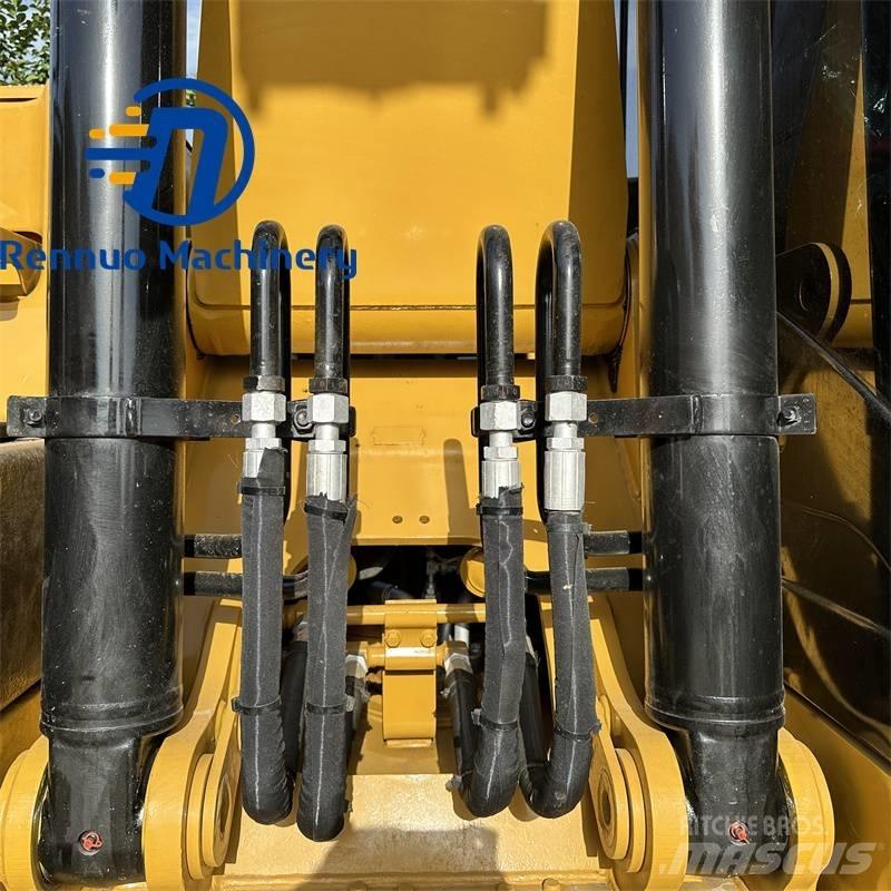 CAT 320D2 Crawler excavators