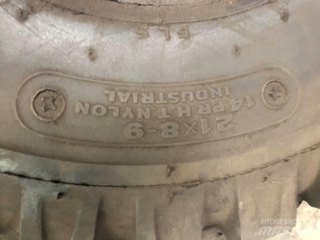 Bridgestone 21x8-9 Tyres, wheels and rims