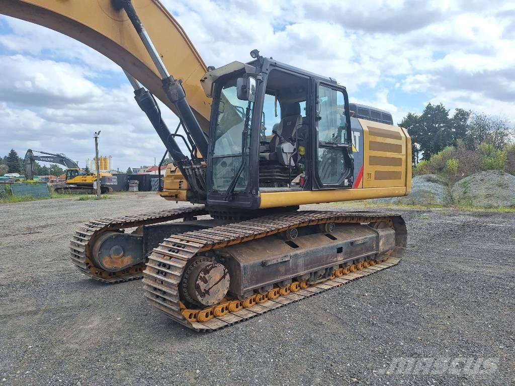 CAT 336F Crawler excavators