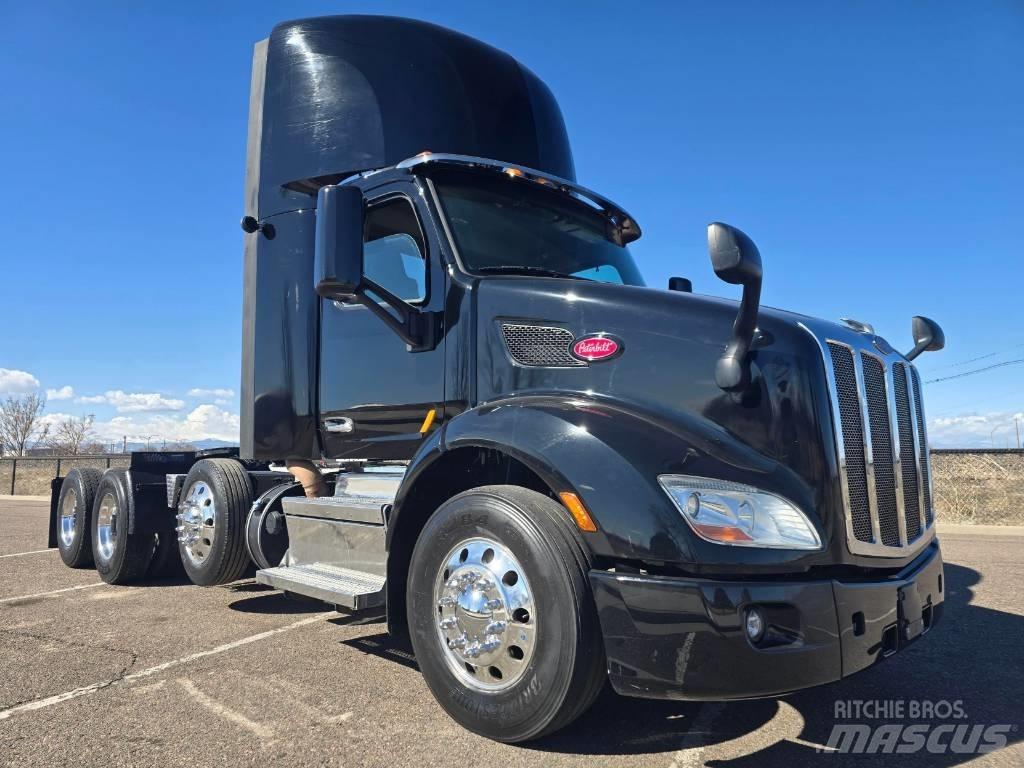 Peterbilt 579 Prime Movers