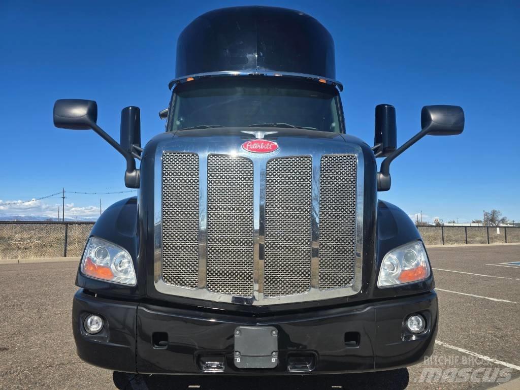 Peterbilt 579 Prime Movers