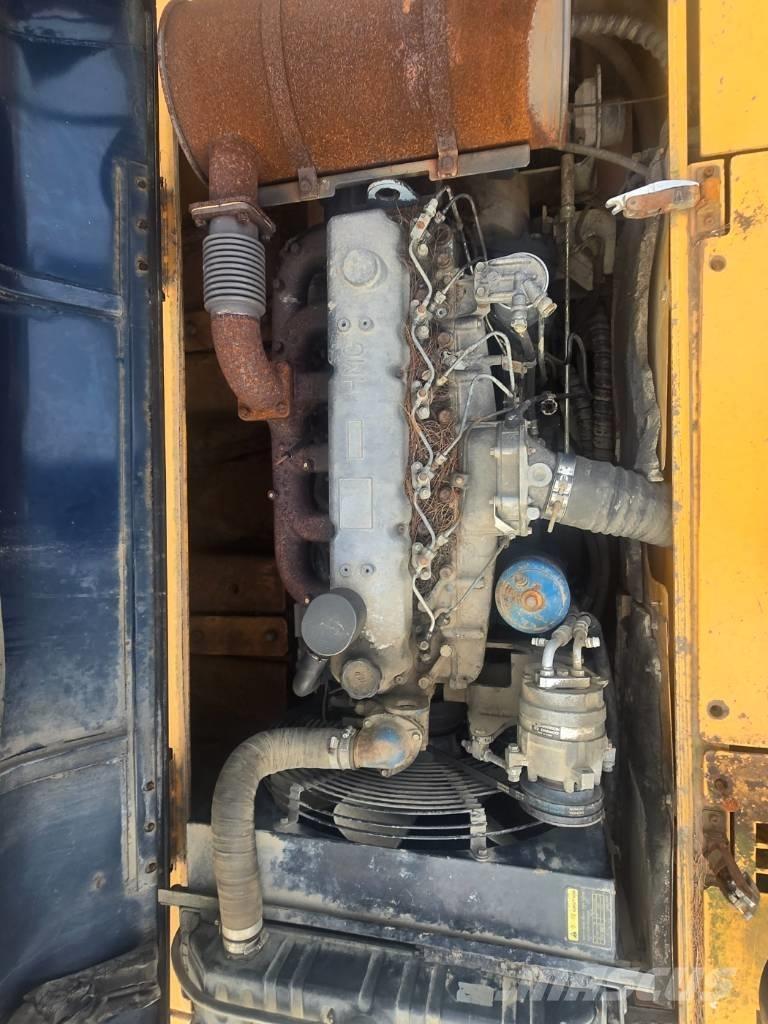 Hyundai Robex 2000W Wheeled excavators